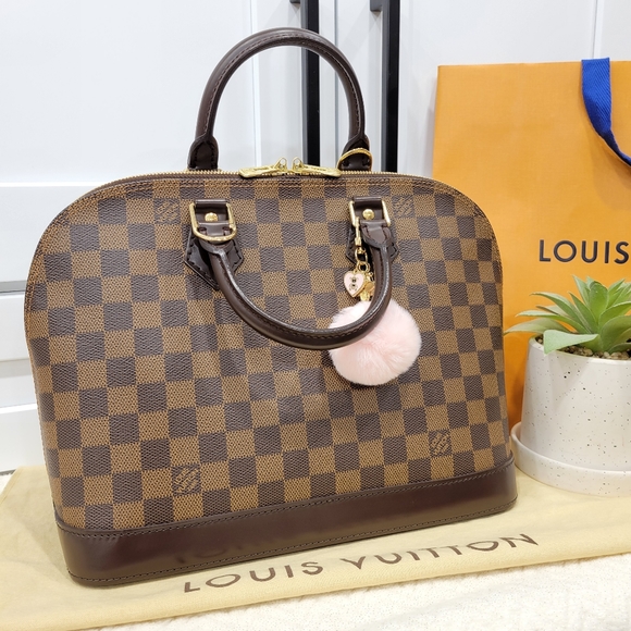 💕BEAUTIFUL Handbag Louis Vuitton Alma PM Damier Ebene - Picture 9 of 16